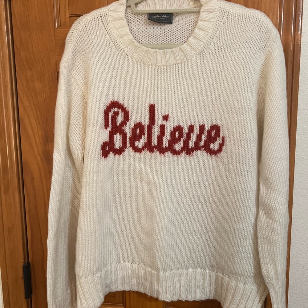 Holiday long sleeved sweater